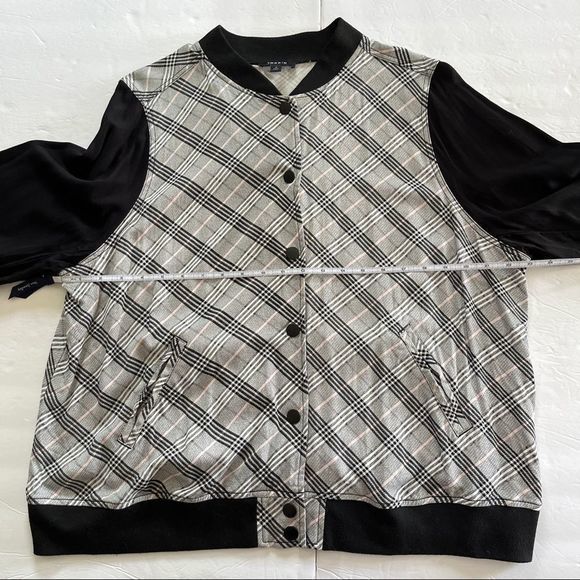Torrid Black White & Pink Plaid Twill‎ Bomber Jacket - Picture 11 of 13